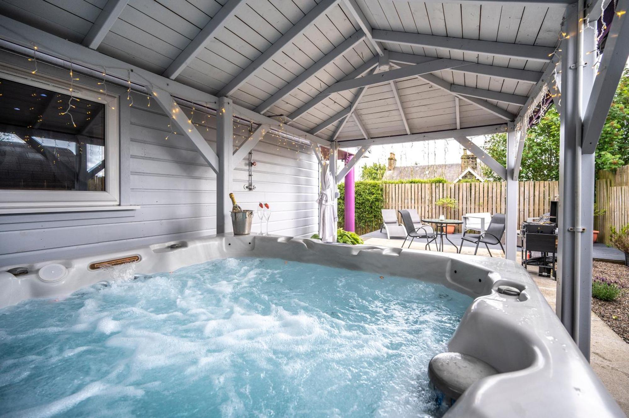 The Retreat Cabin Pitlochry Bagian luar foto