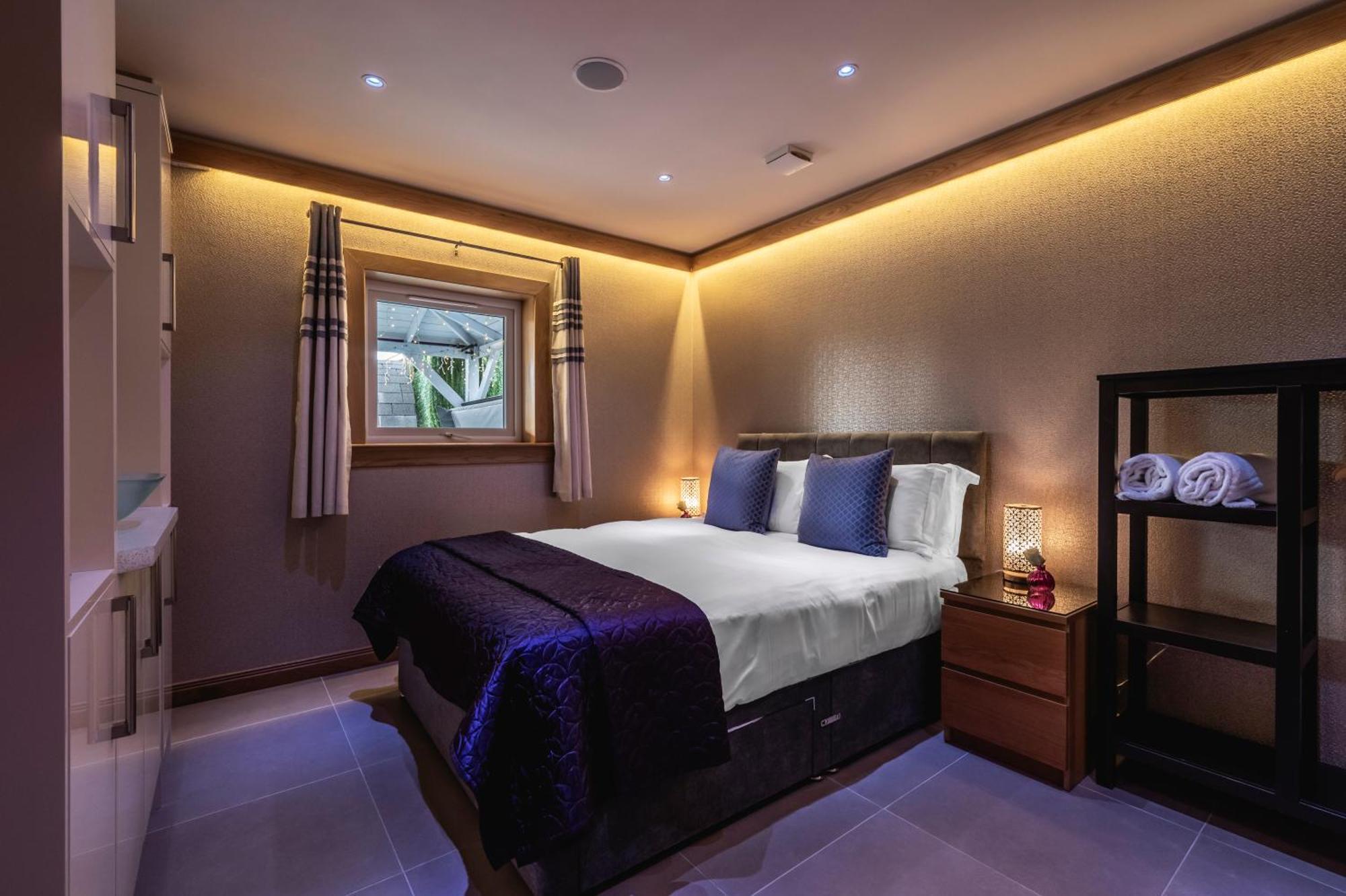 The Retreat Cabin Pitlochry Bagian luar foto