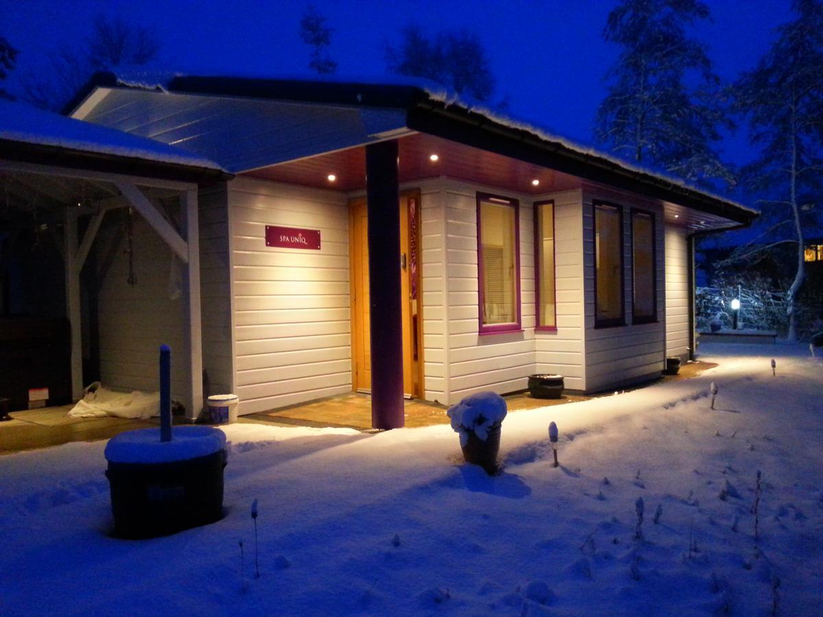The Retreat Cabin Pitlochry Bagian luar foto